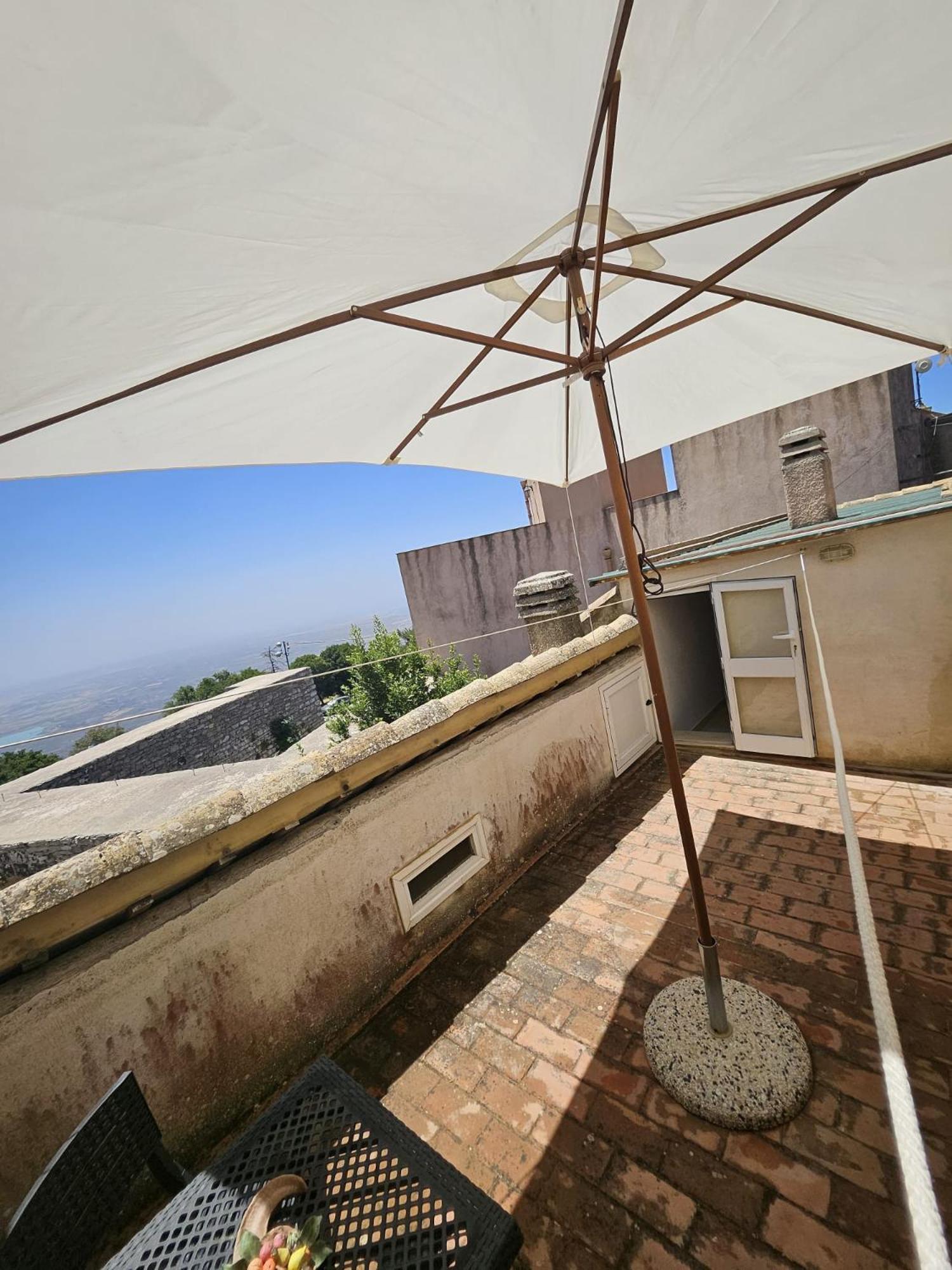 Porta Trapani Guest House إريس المظهر الخارجي الصورة